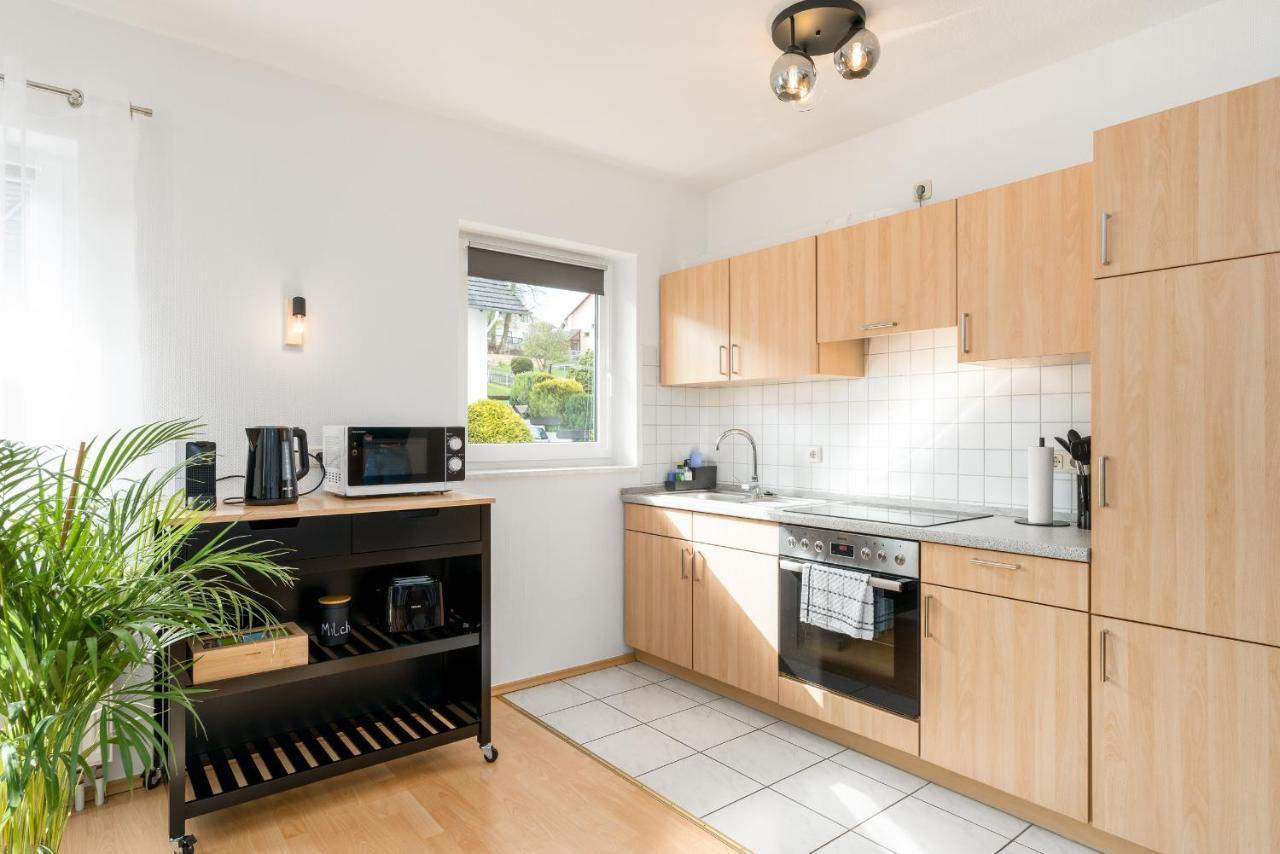Harmony: Edersee Apartment - Sperrmauer - Lounge Exteriér fotografie