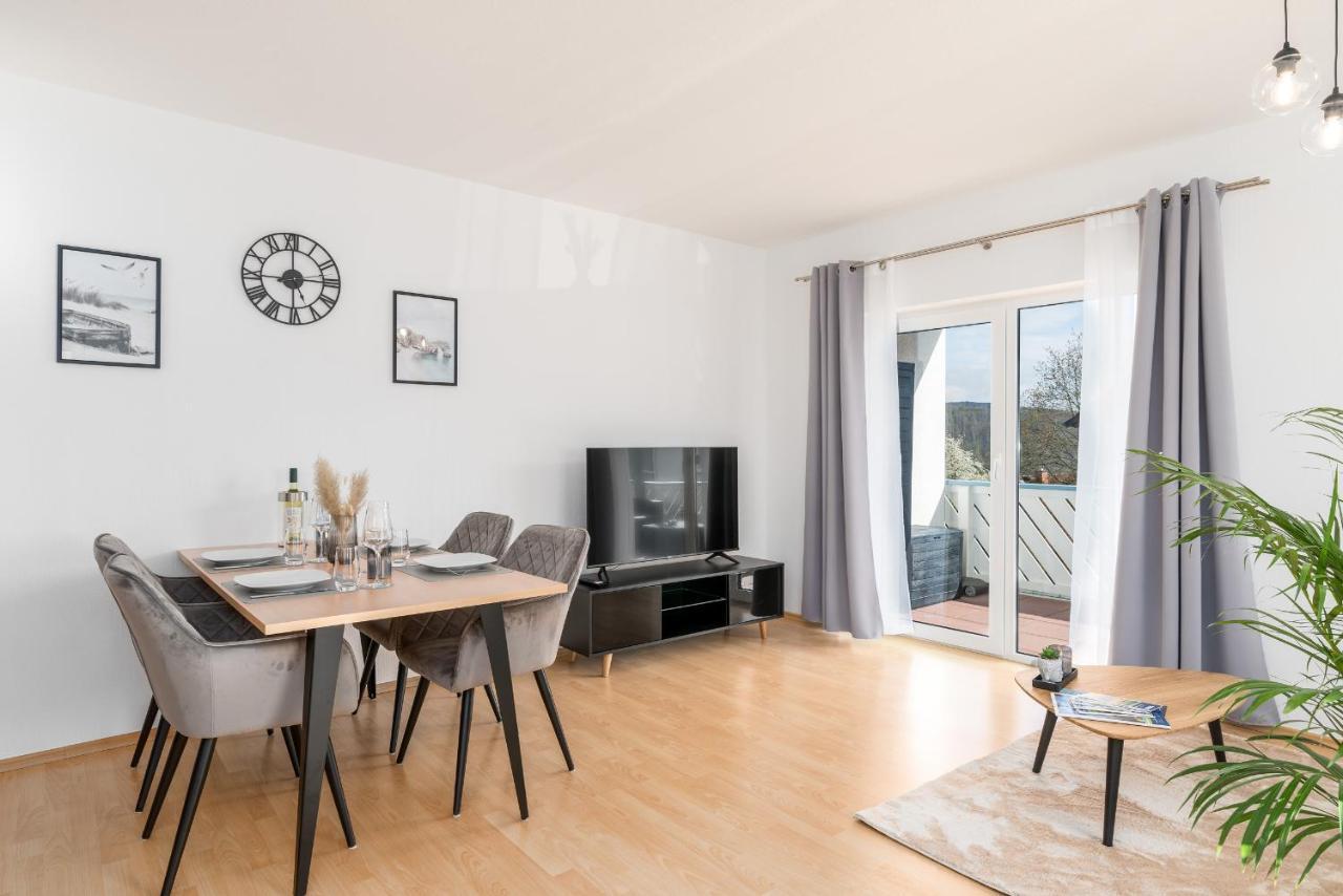 Harmony: Edersee Apartment - Sperrmauer - Lounge Exteriér fotografie